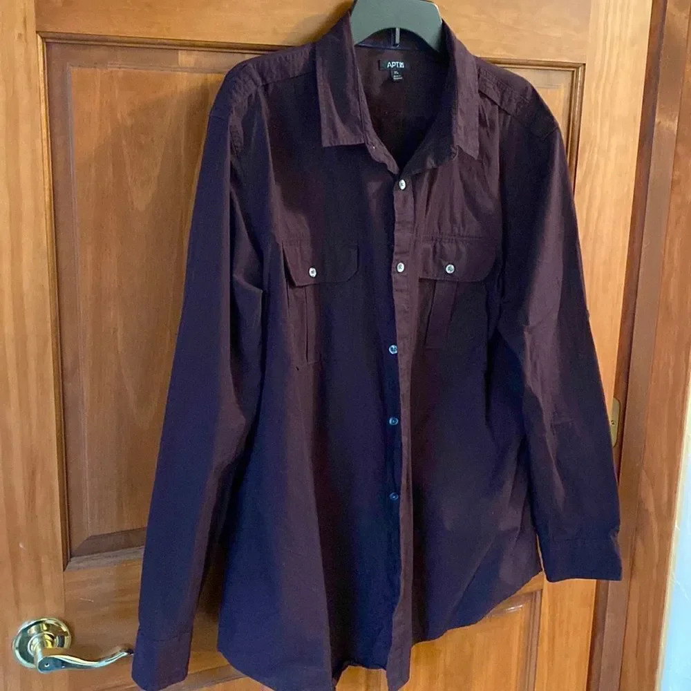 Apt 9 men’s  dress shirt.   Maroon